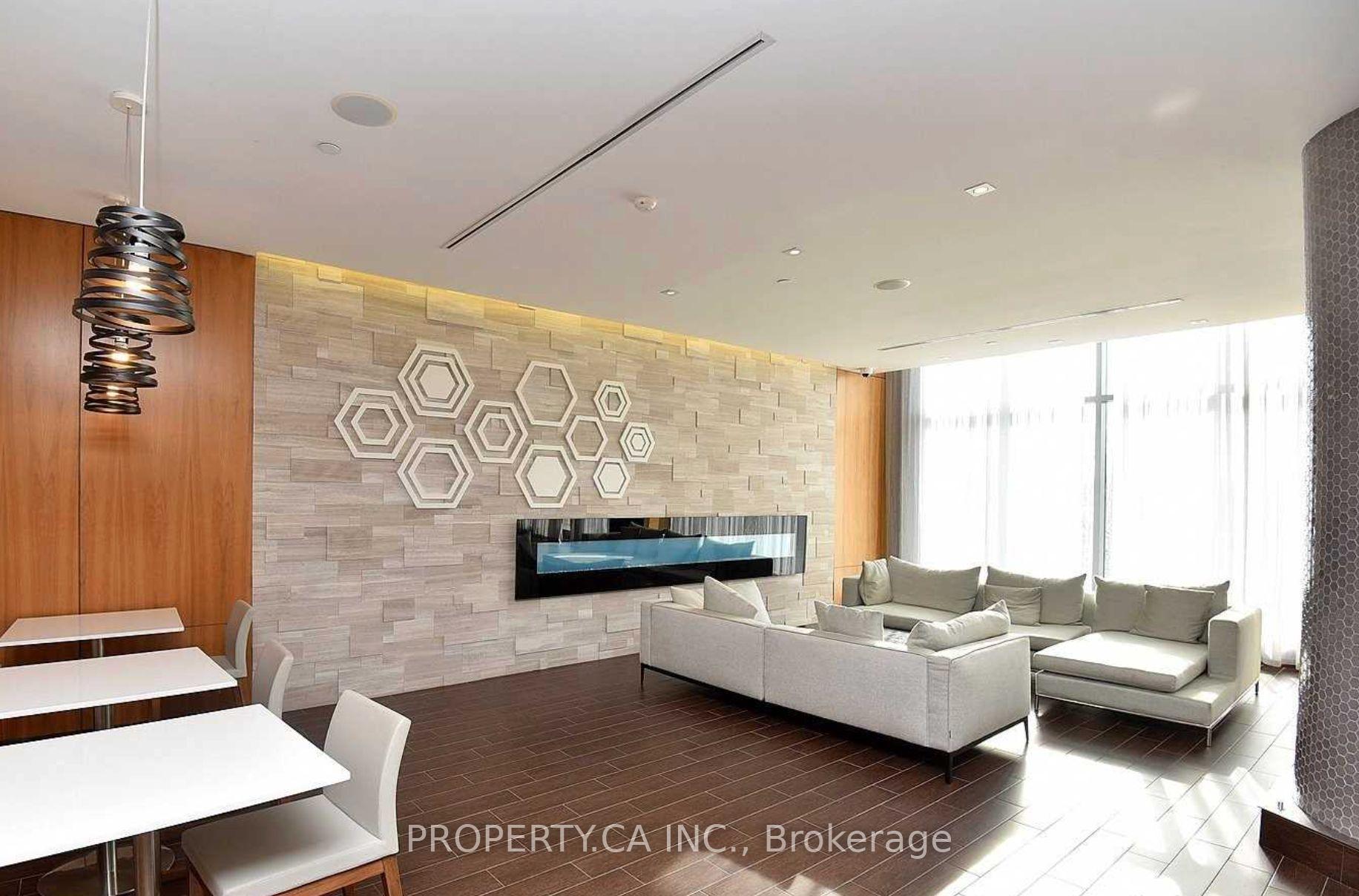 36 Park Lawn Road 1207