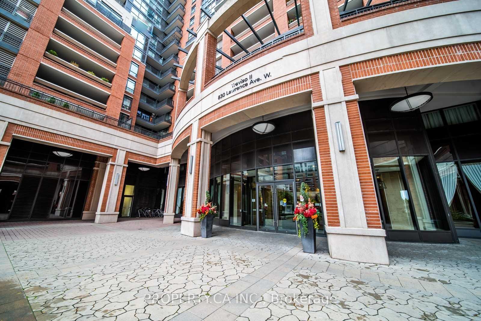 830 Lawrence Avenue W 2802