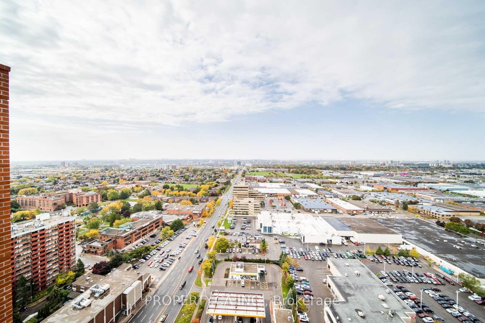 830 Lawrence Avenue W 2802