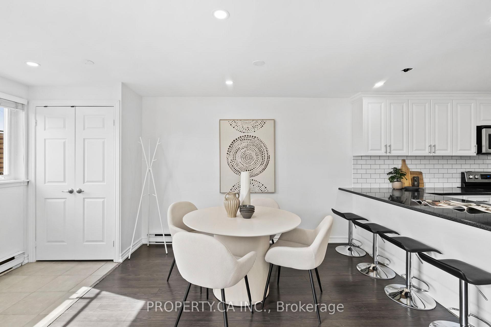 1055 Dundas Street E 179