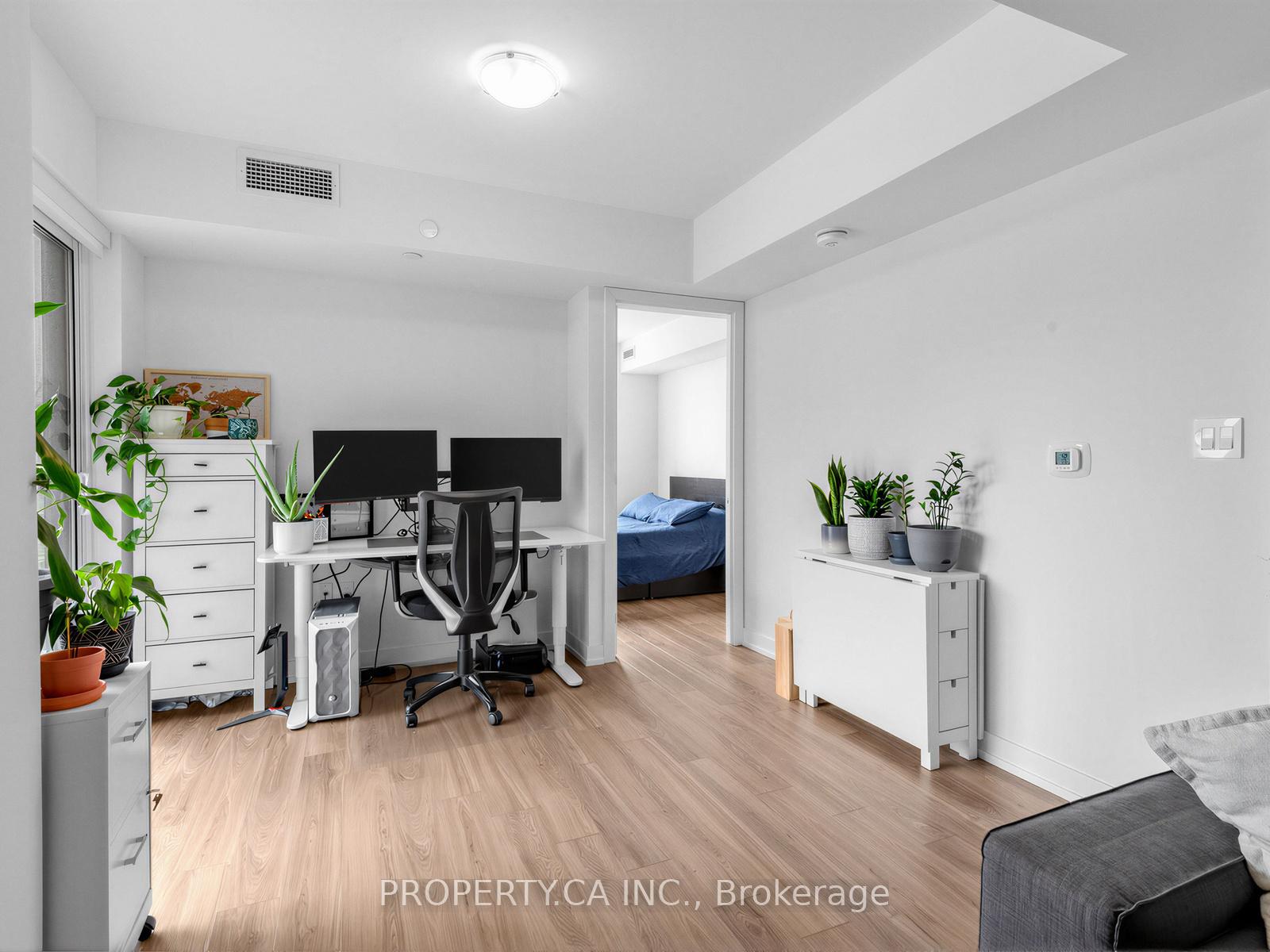 556 Marlee Avenue 225