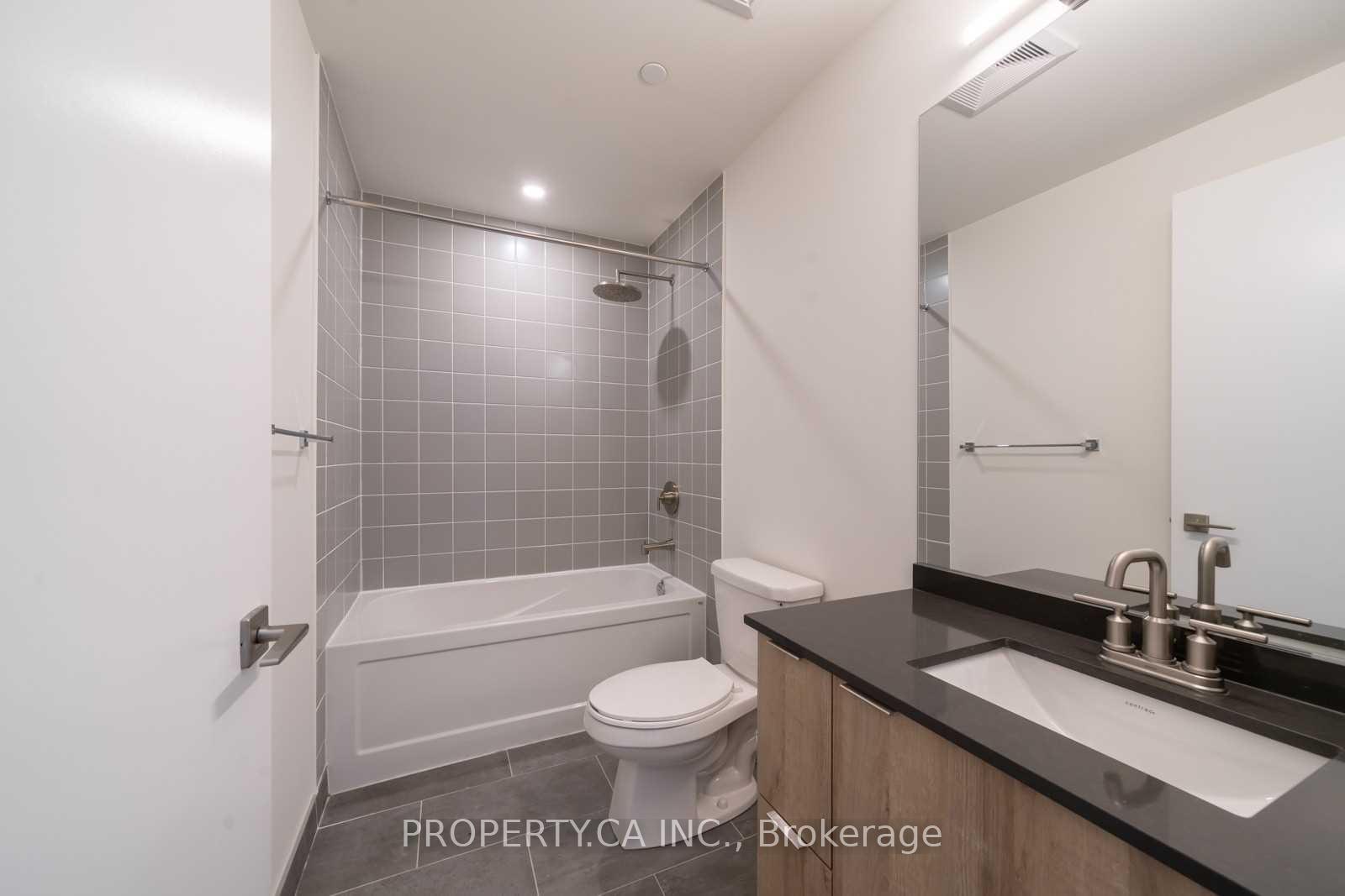 430 Roncesvalles Avenue 205