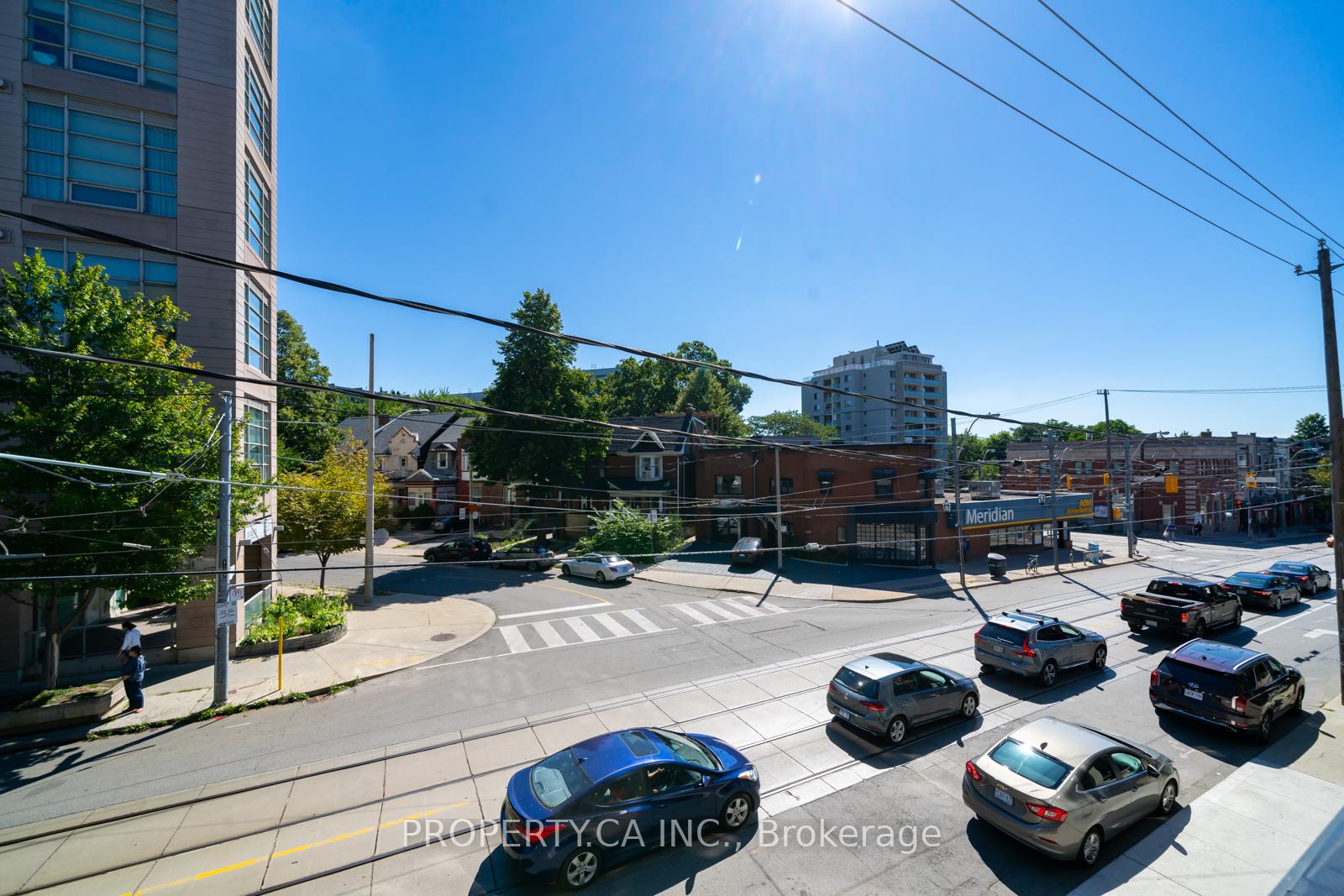 430 Roncesvalles Avenue 205