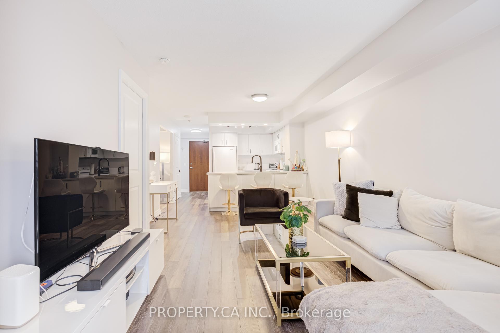 4090 Living Arts Drive 904