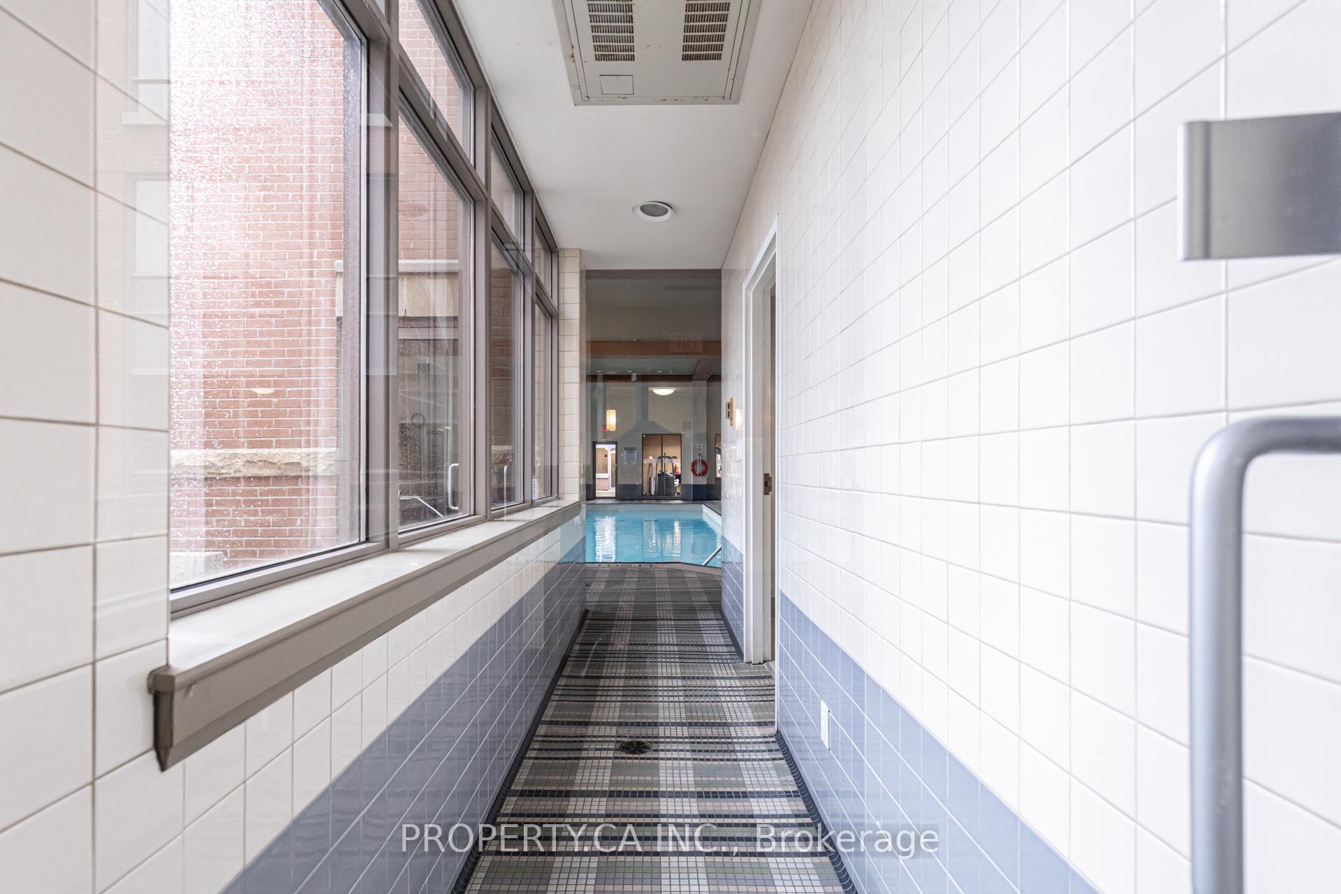 4090 Living Arts Drive 904