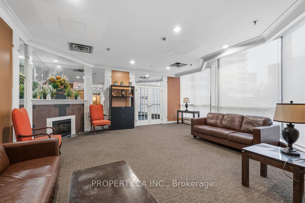 75 King Street E PH11