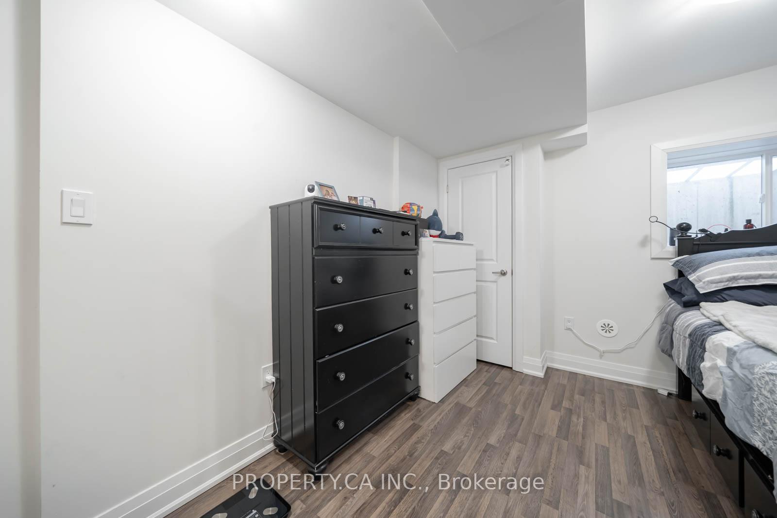 1776A Lawrence Avenue W 1