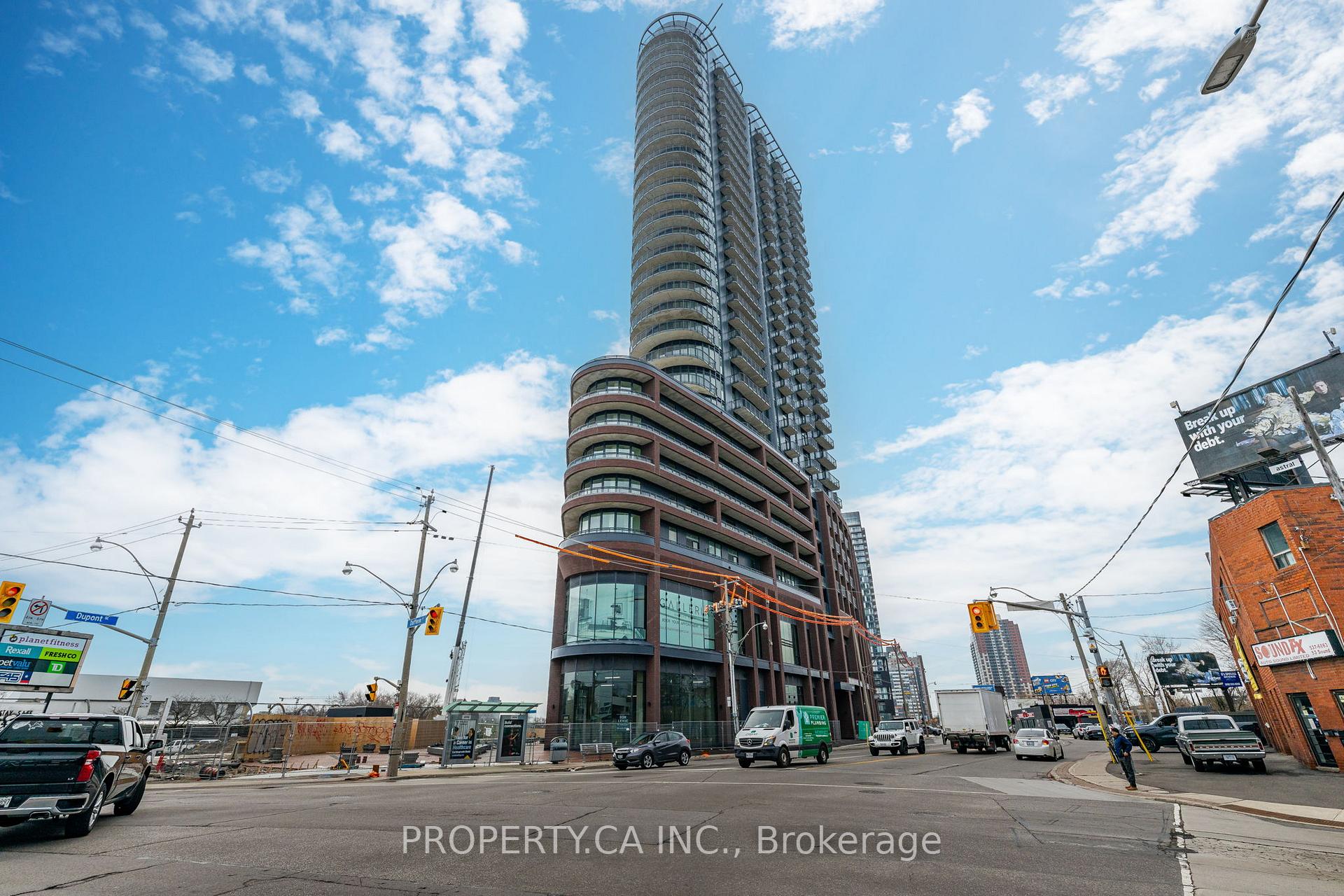 1185 Dupont Street 607