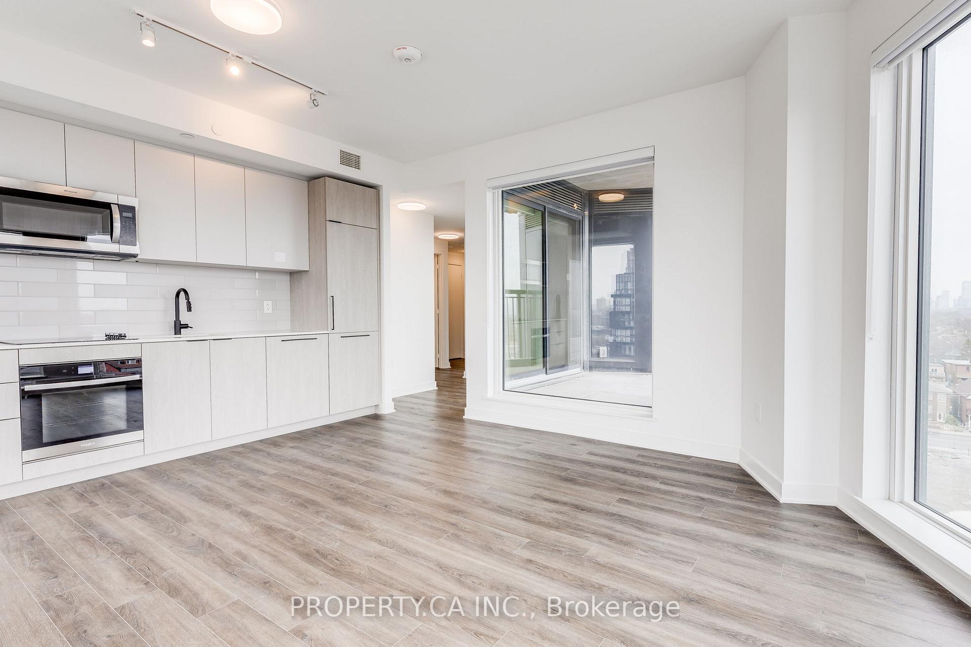 1185 Dupont Street 607