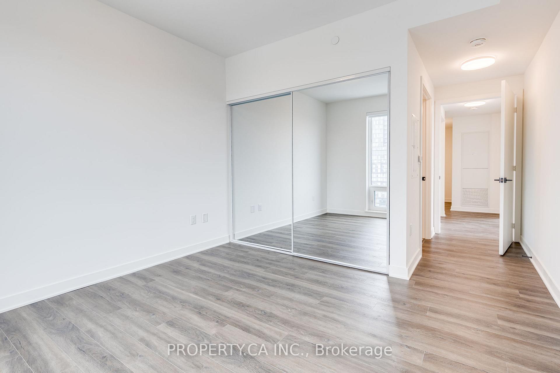 1185 Dupont Street 607