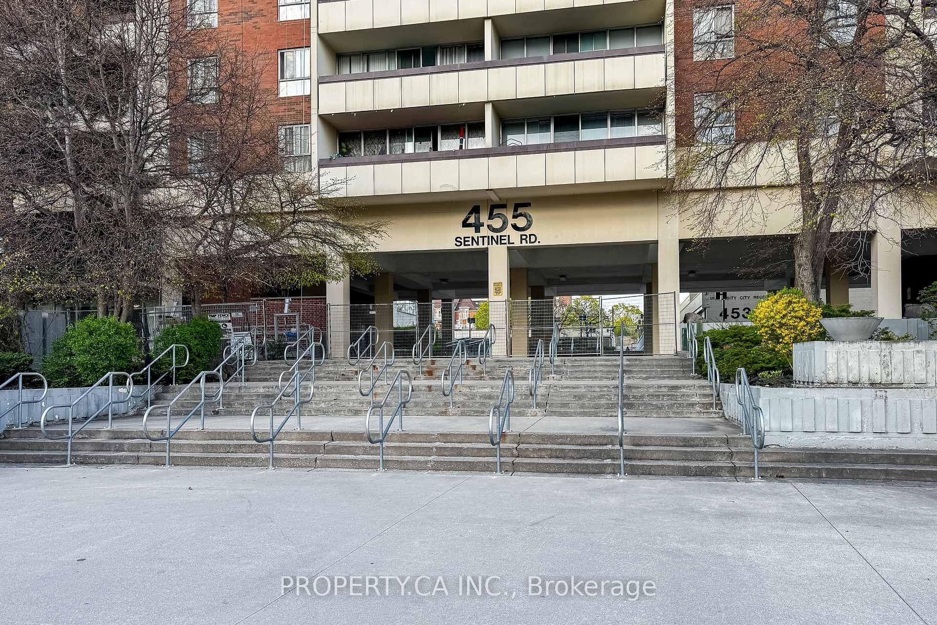 455 Sentinel Road 307