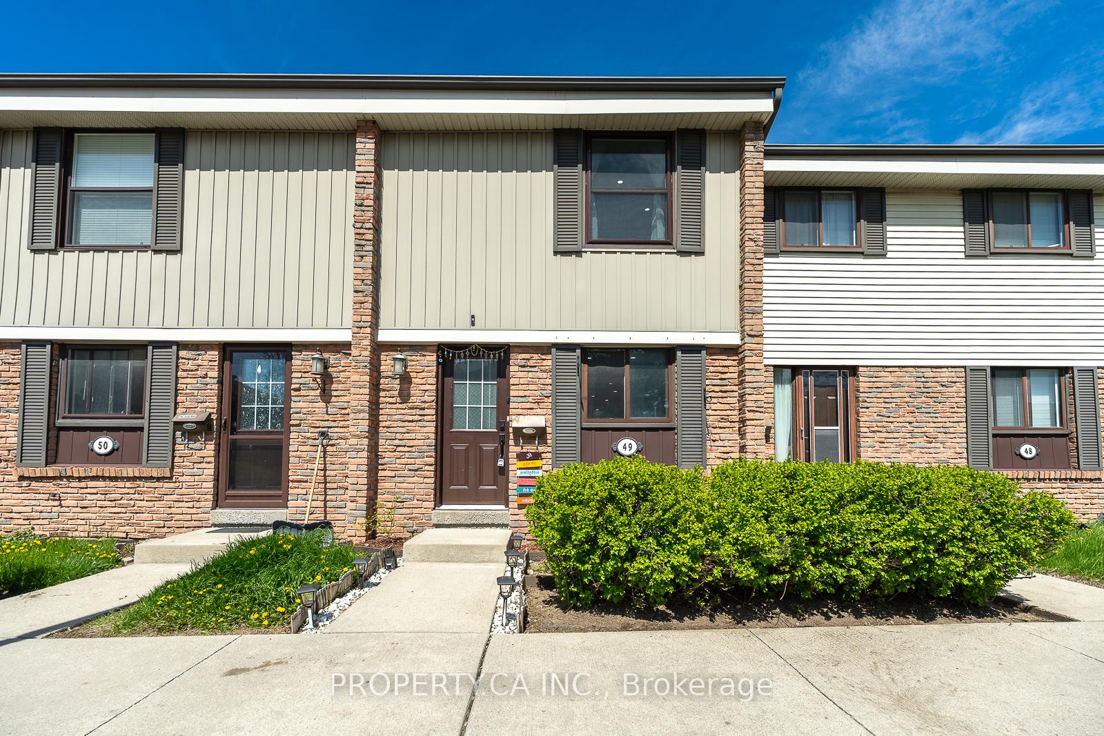 2779 Gananoque Drive 49
