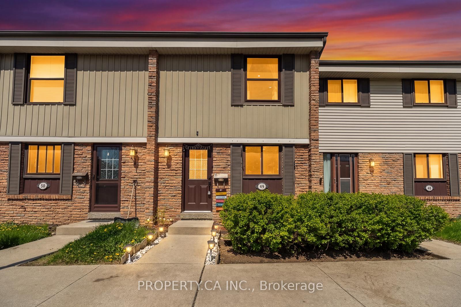 2779 Gananoque Drive 49