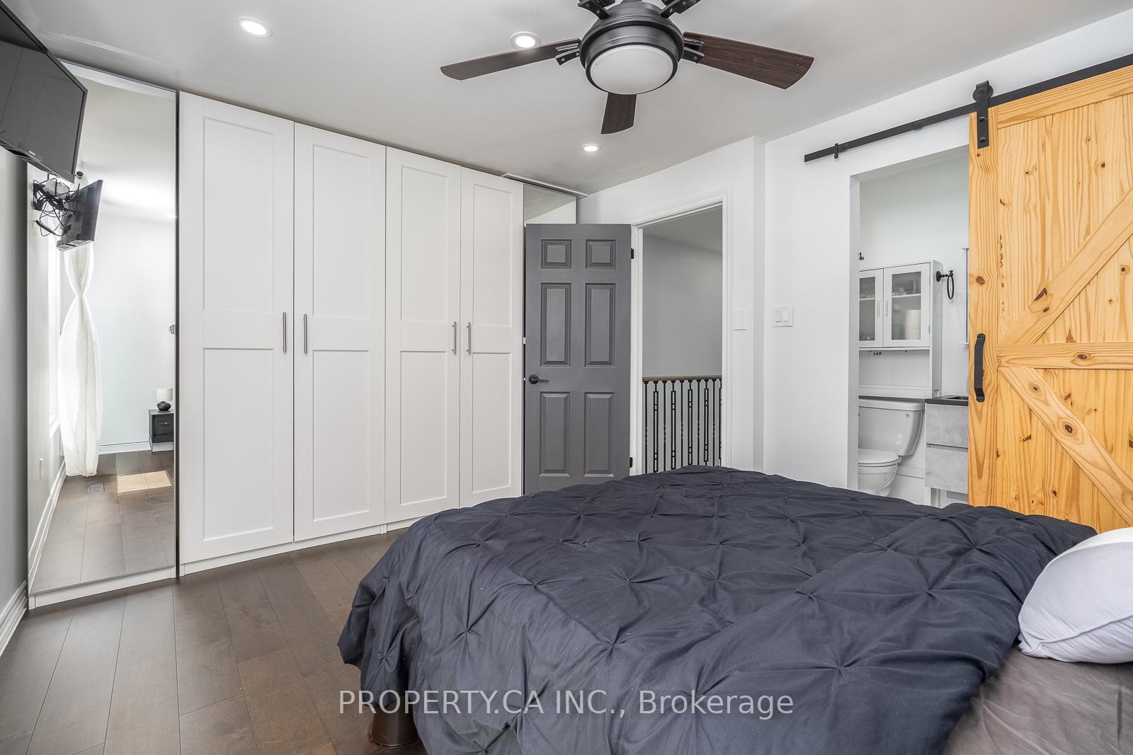 2779 Gananoque Drive 49
