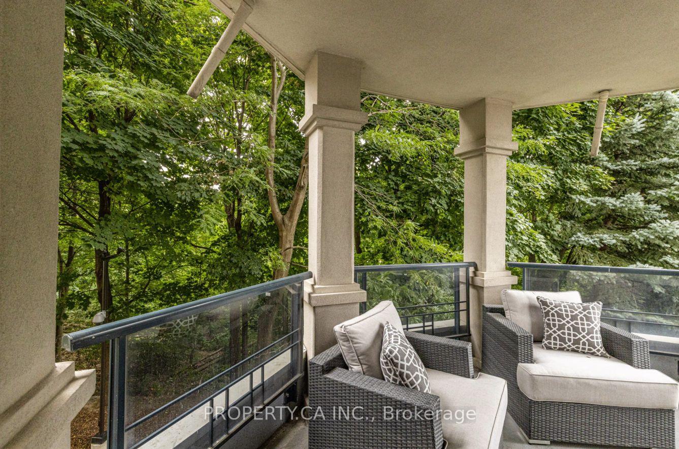 2 Aberfoyle Crescent 105