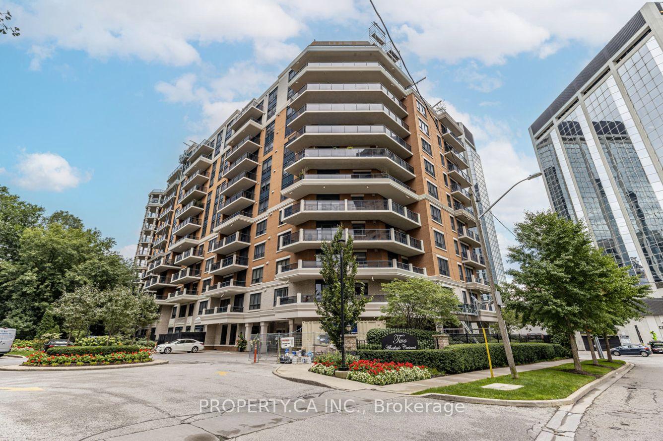 2 Aberfoyle Crescent 105