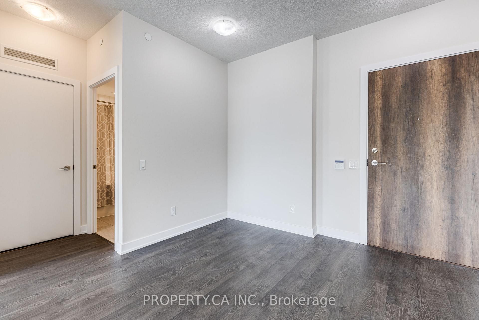 251 Manitoba Street 1111, Toronto Unit: 1111