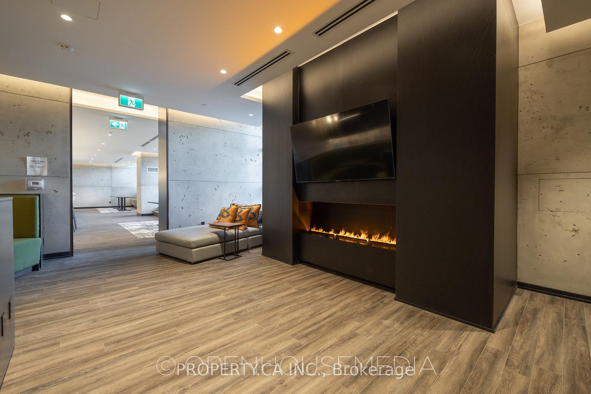 251 Manitoba Street 1111, Toronto Unit: 1111