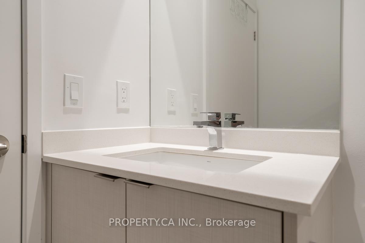 1928 Lake Shore Boulevard W 3205, Toronto Unit: 3205