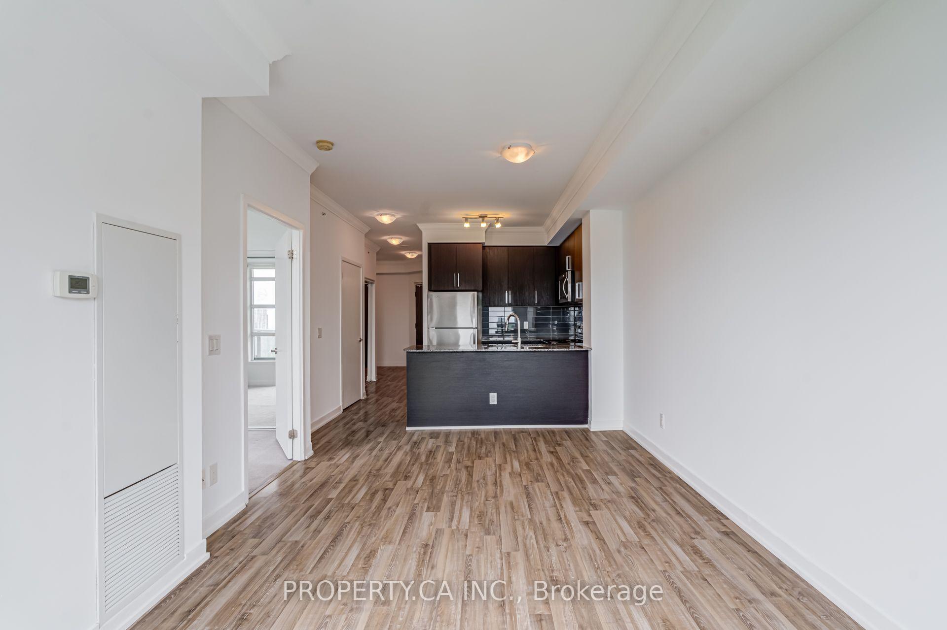 840 Queens Plate Drive 1203, Toronto Unit: 1203