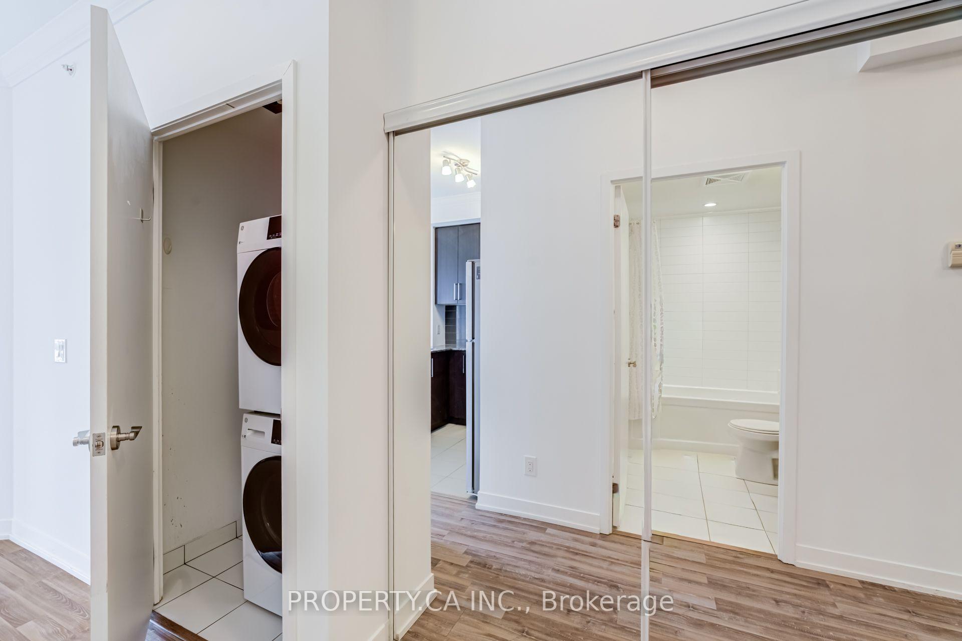 840 Queens Plate Drive 1203, Toronto Unit: 1203