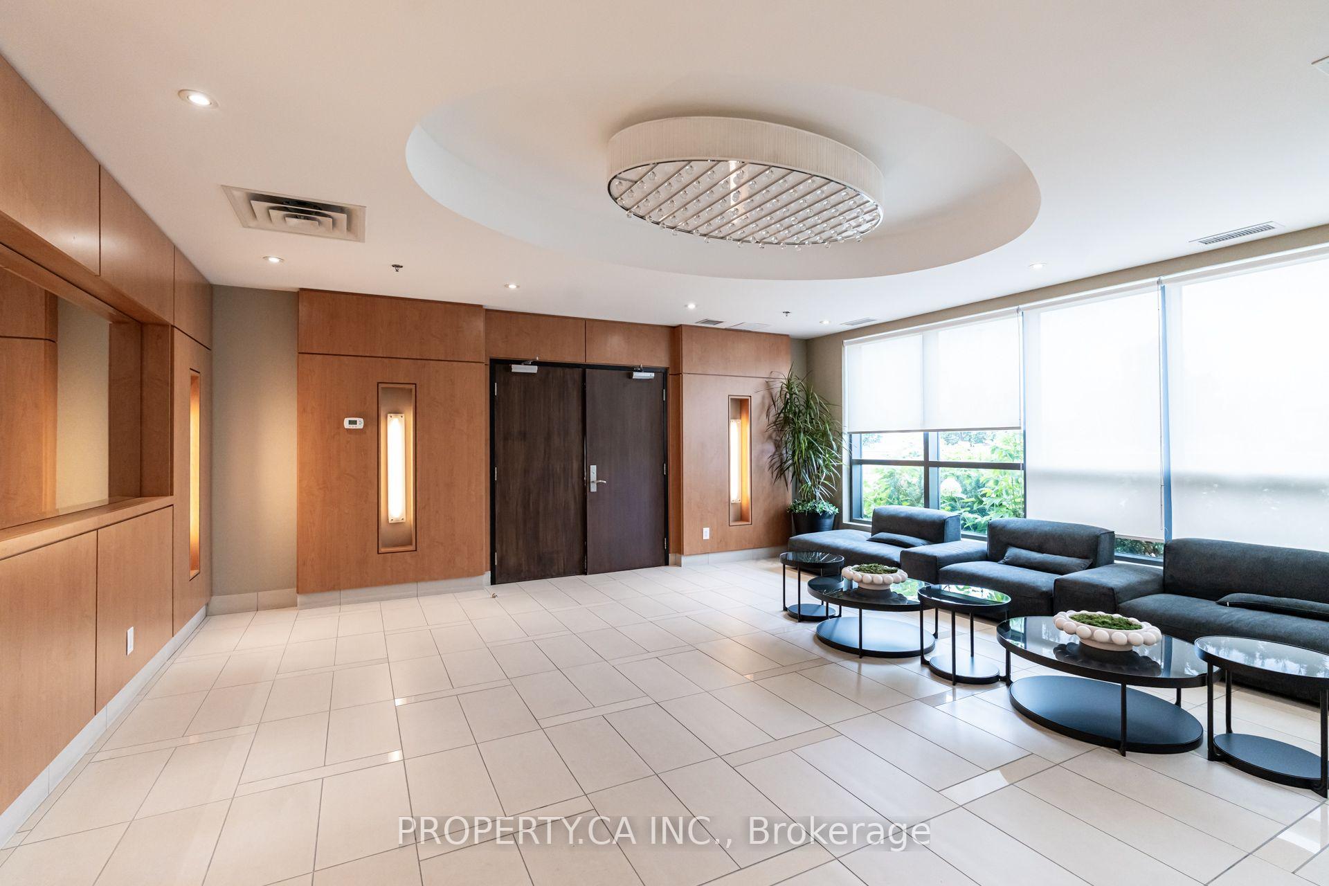 840 Queens Plate Drive 1203, Toronto Unit: 1203
