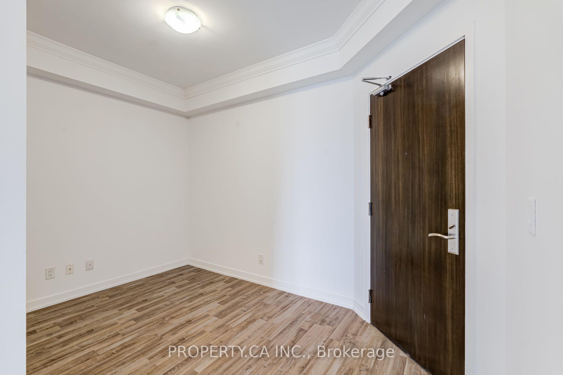 840 Queens Plate Drive 1203, Toronto Unit: 1203