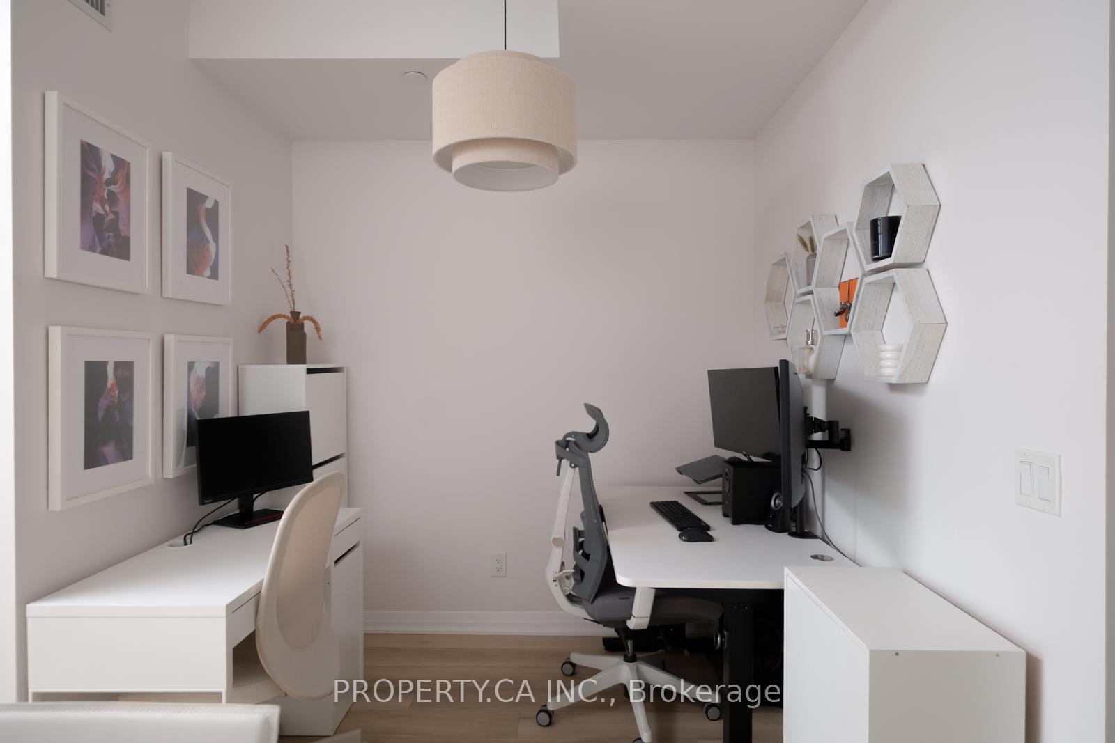 59 Annie Craig Drive 3302, Toronto Unit: 3302