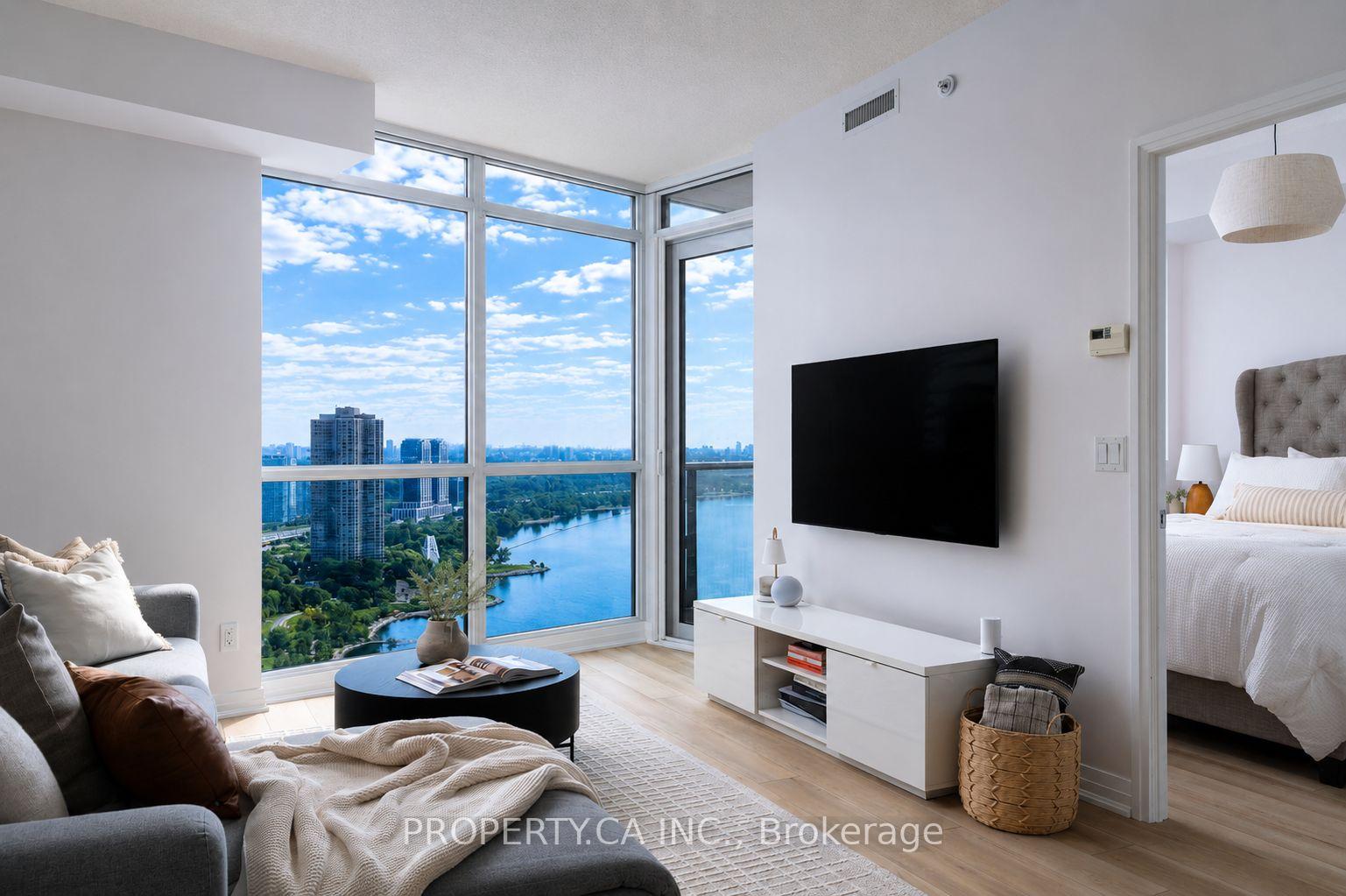 59 Annie Craig Drive 3302, Toronto Unit: 3302