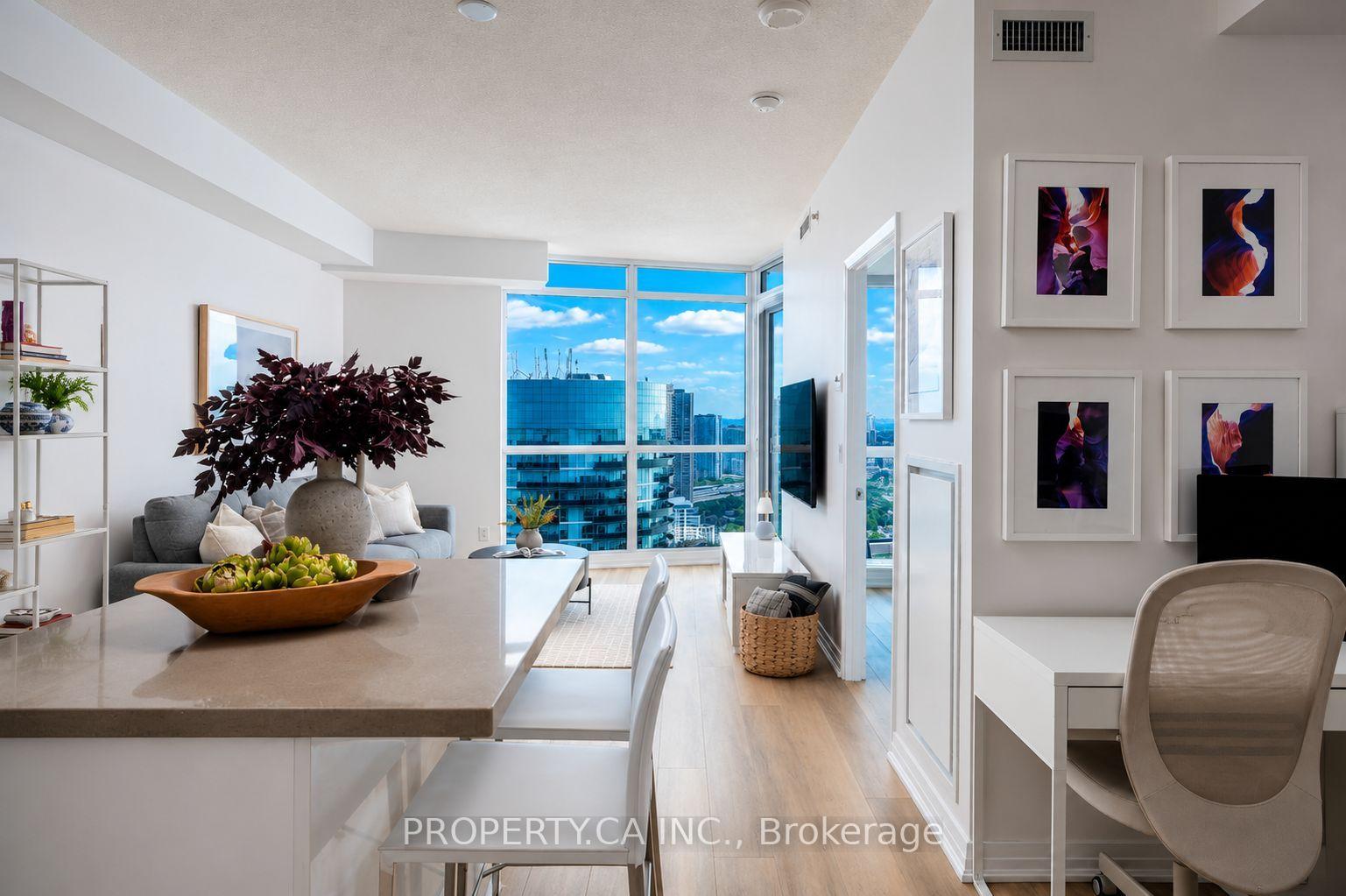 59 Annie Craig Drive 3302, Toronto Unit: 3302