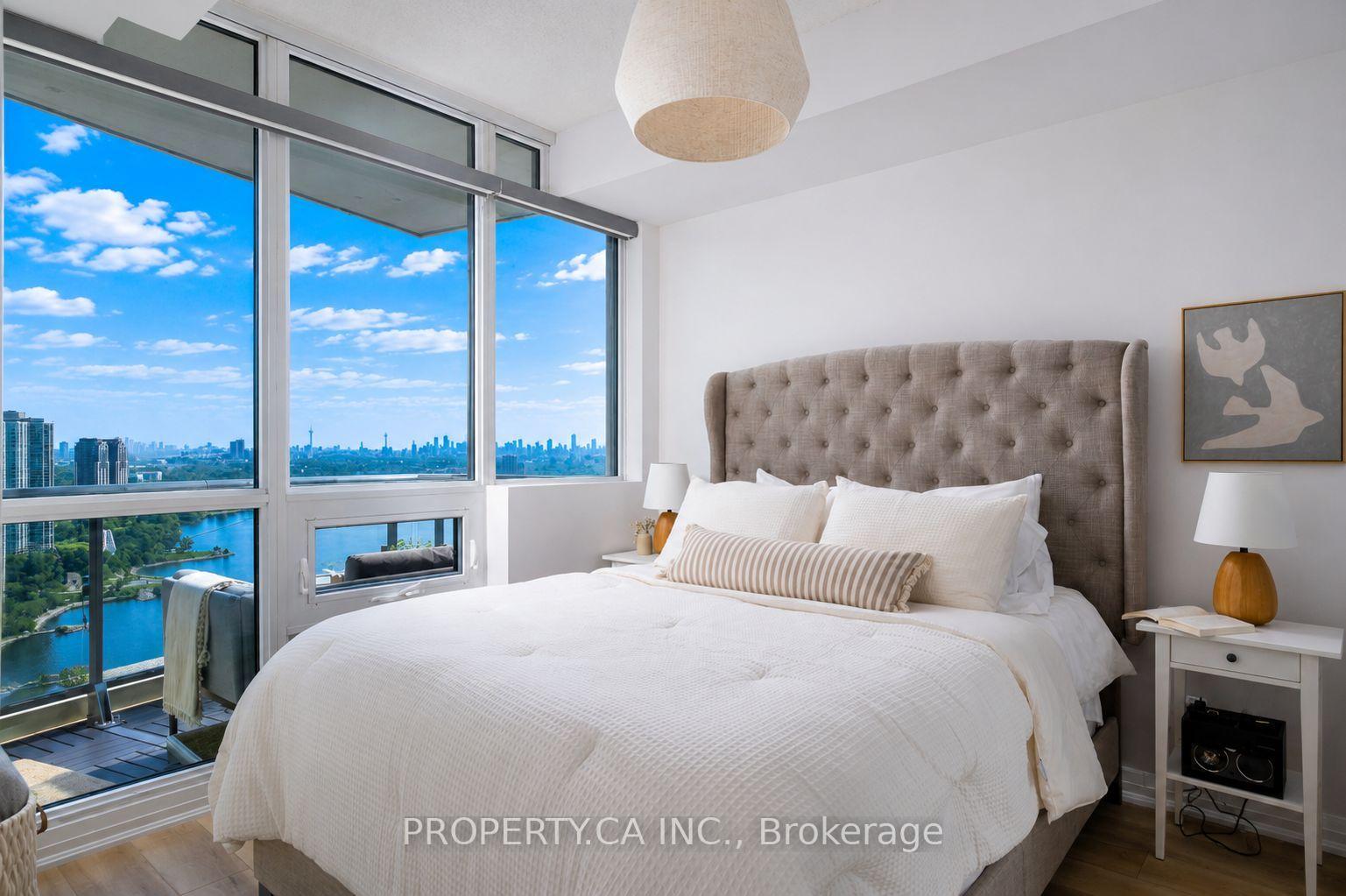 59 Annie Craig Drive 3302, Toronto Unit: 3302
