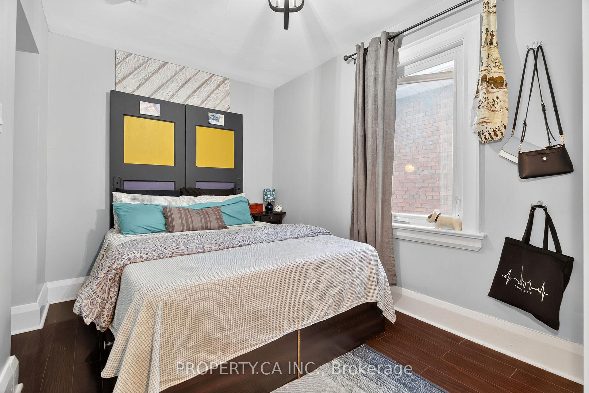 358 McRoberts Avenue, Toronto