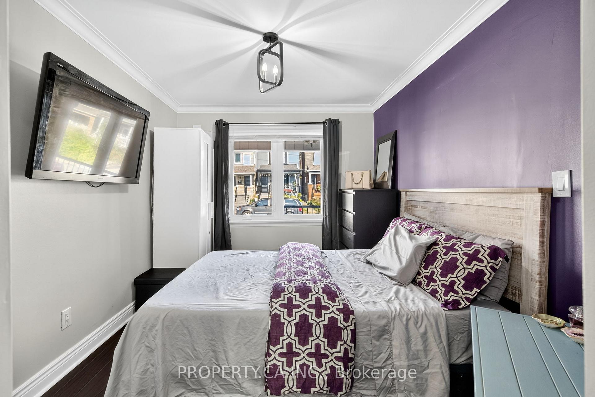 358 McRoberts Avenue, Toronto