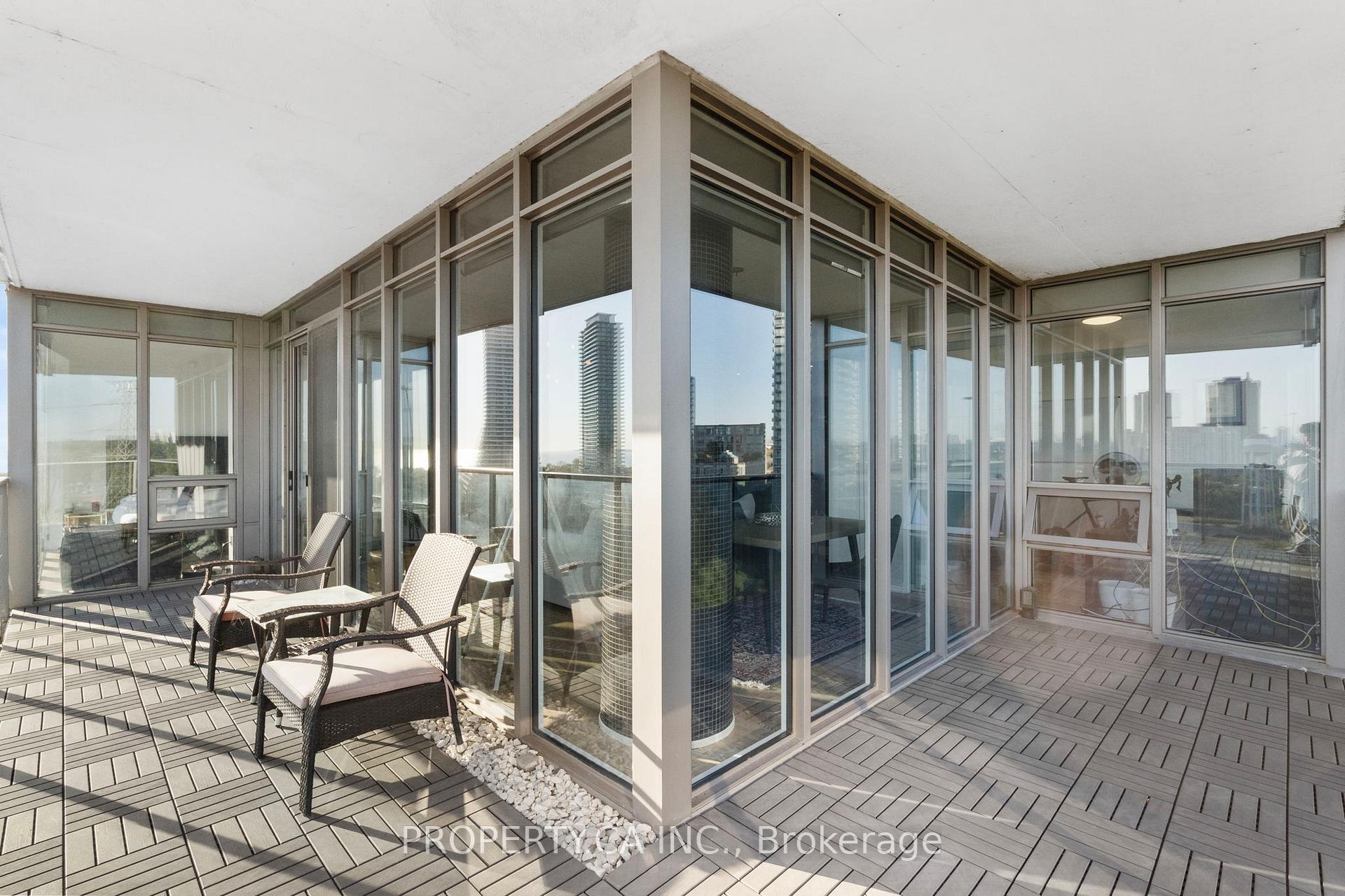 90 Park Lawn Road 1211, Toronto Unit: 1211