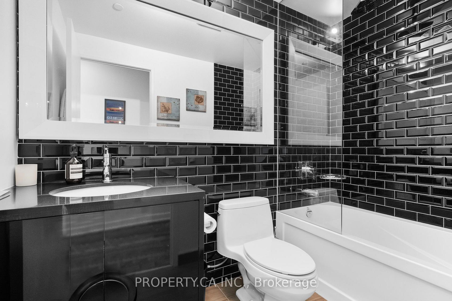 90 Park Lawn Road 1211, Toronto Unit: 1211