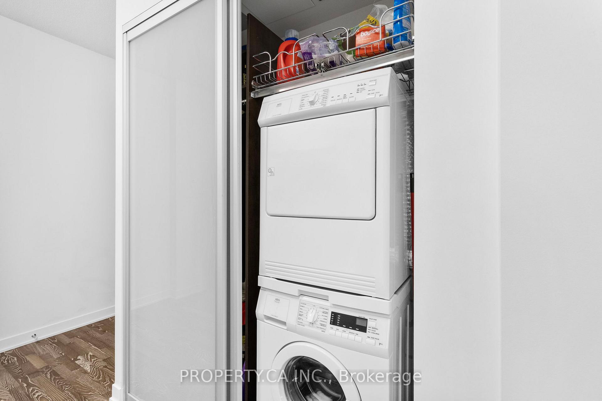 90 Park Lawn Road 1211, Toronto Unit: 1211