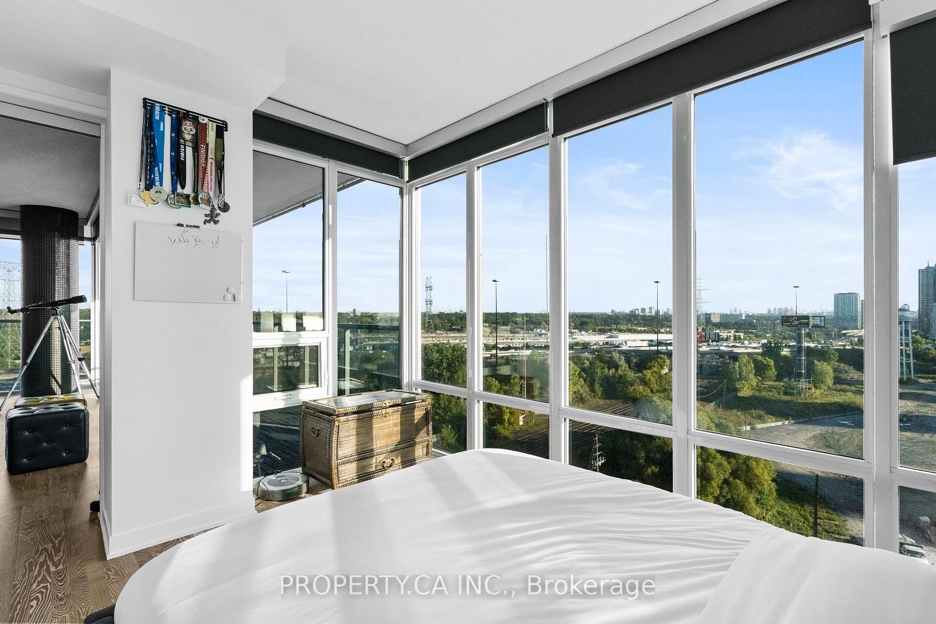 90 Park Lawn Road 1211, Toronto Unit: 1211