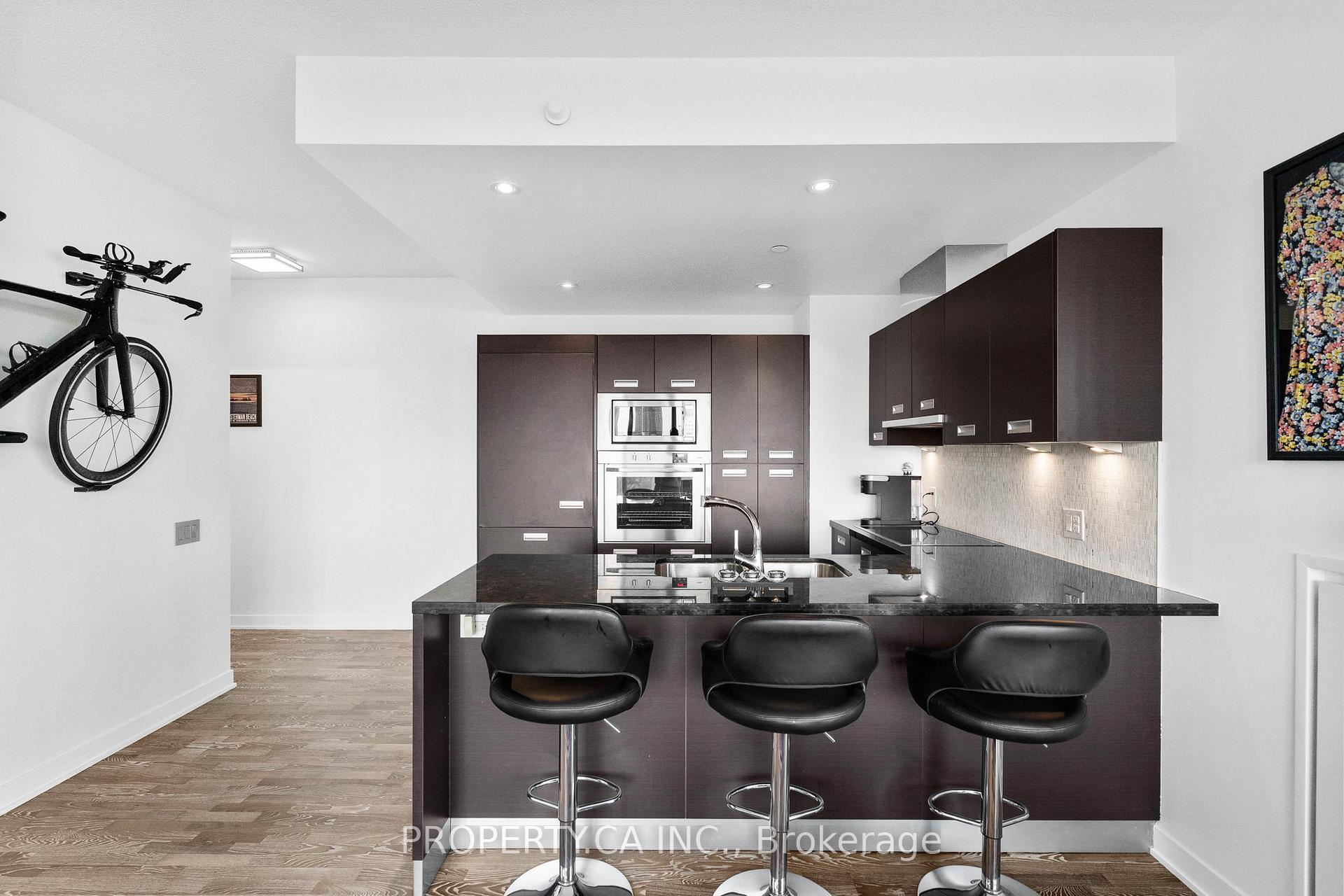 90 Park Lawn Road 1211, Toronto Unit: 1211