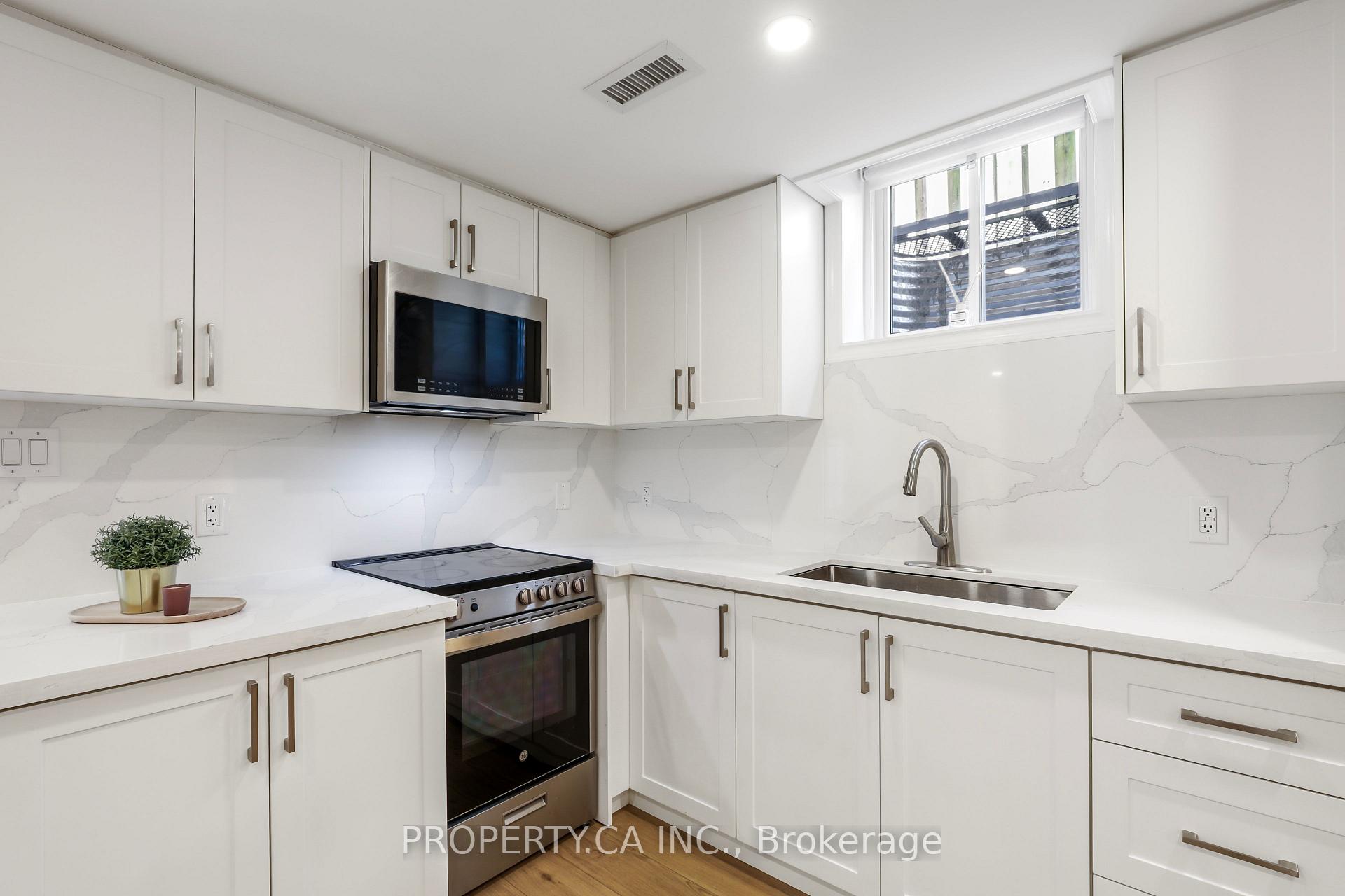 891 Willowbank Trail Lower