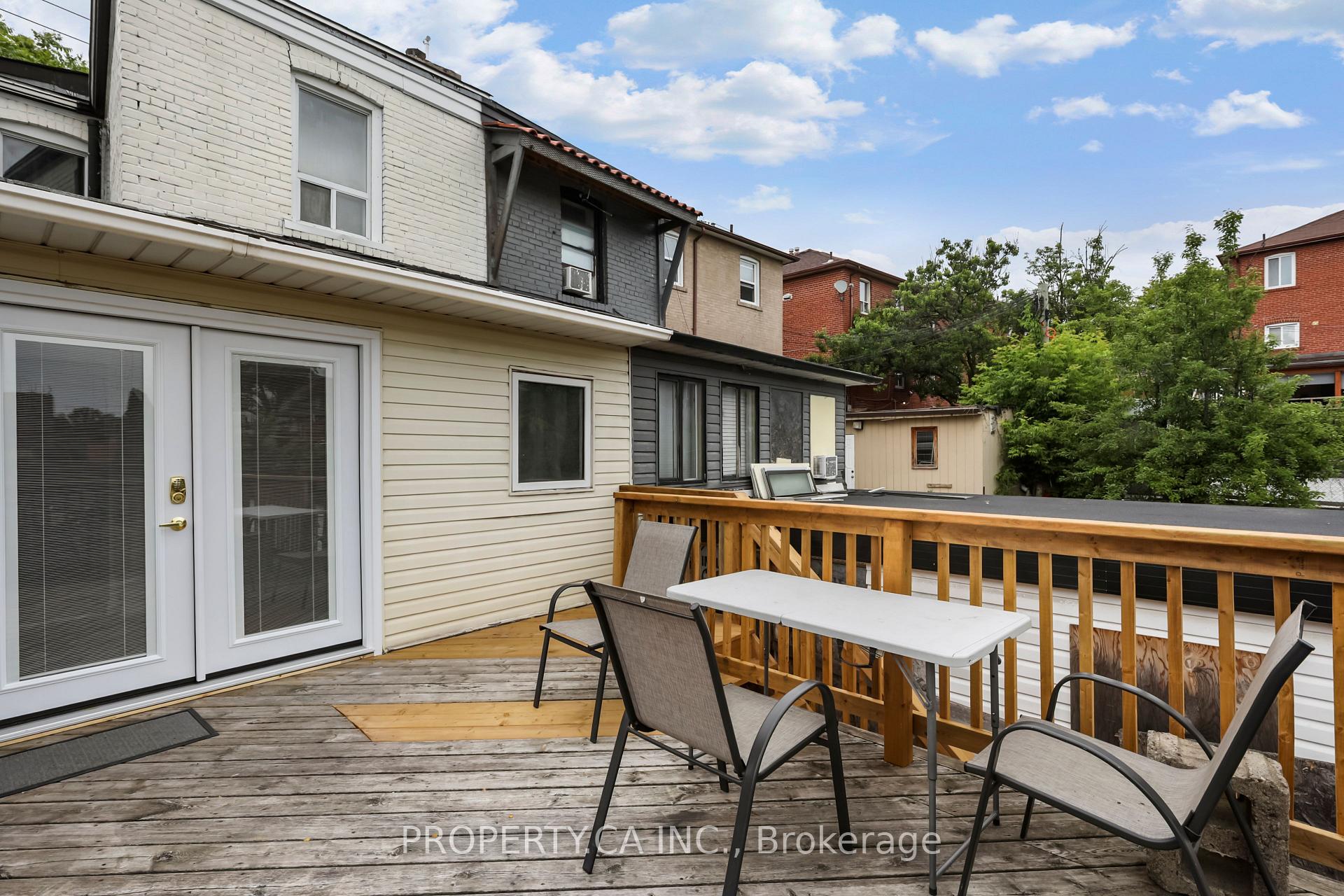 856 Weston Road, Toronto