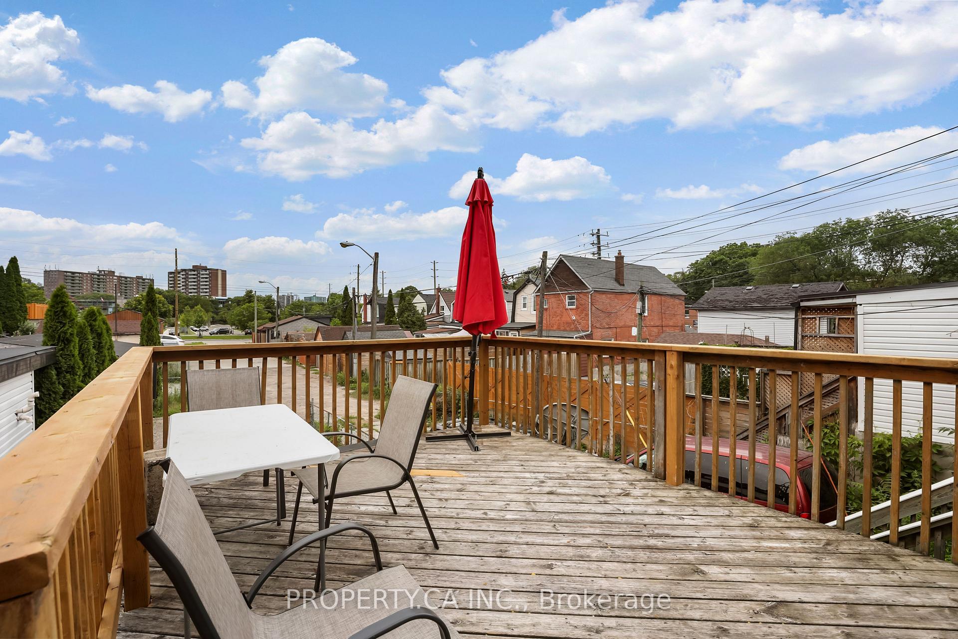 856 Weston Road, Toronto