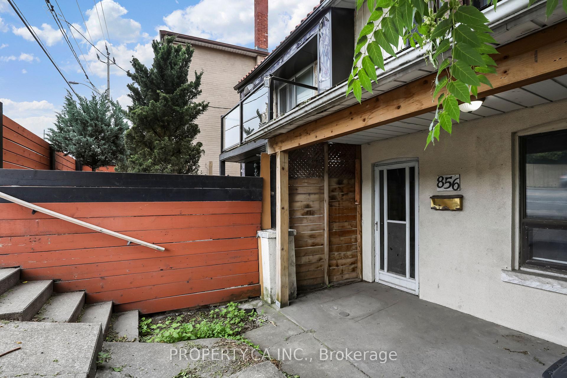 856 Weston Road, Toronto