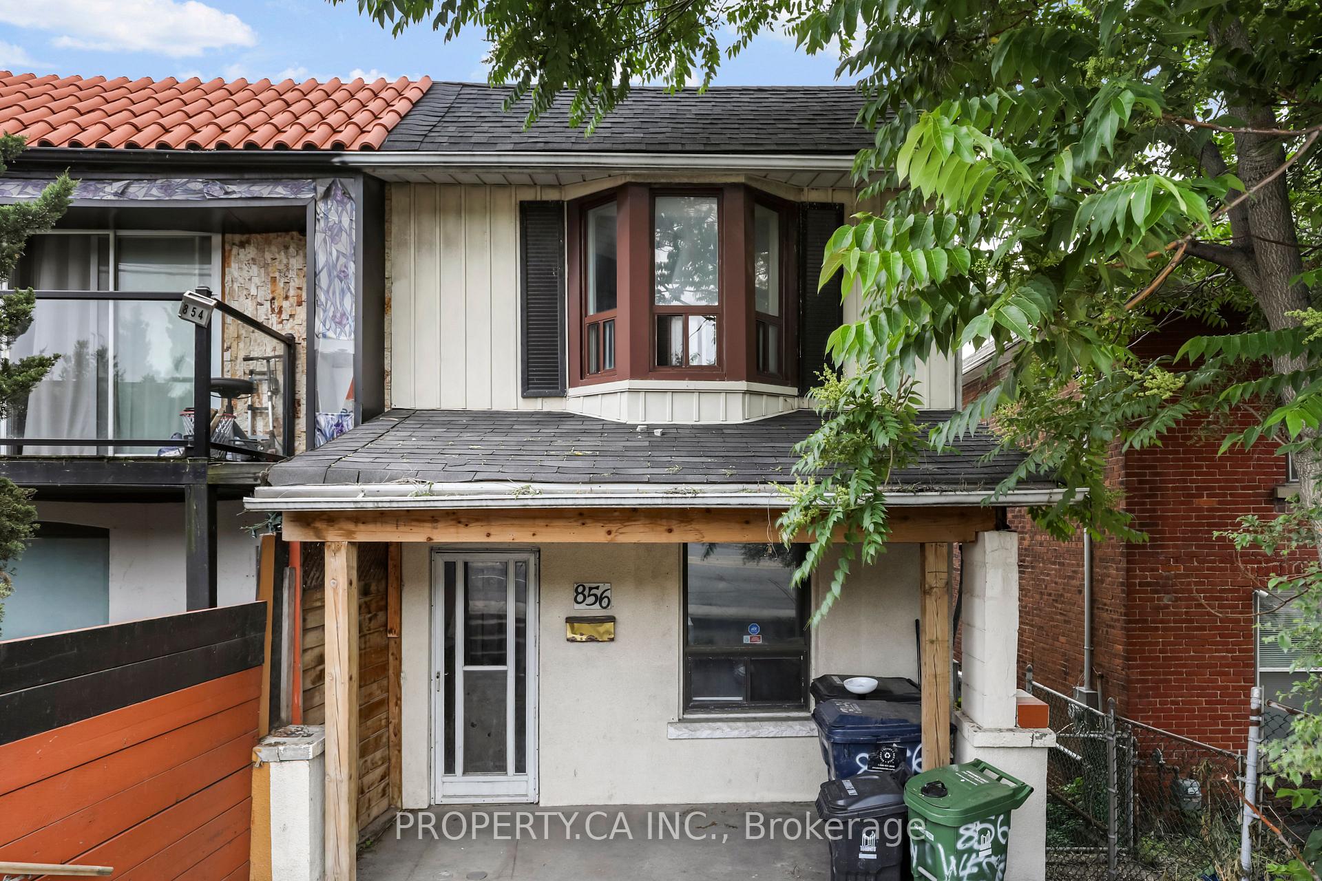 856 Weston Road, Toronto