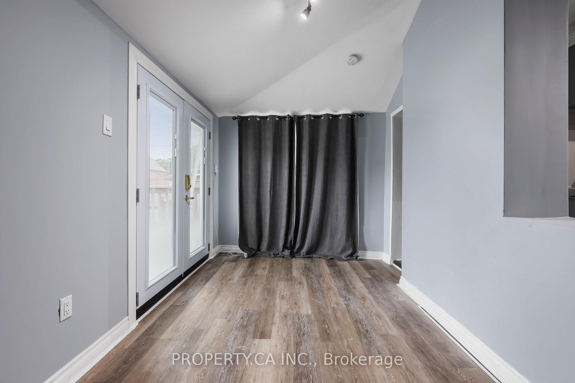 856 Weston Road, Toronto