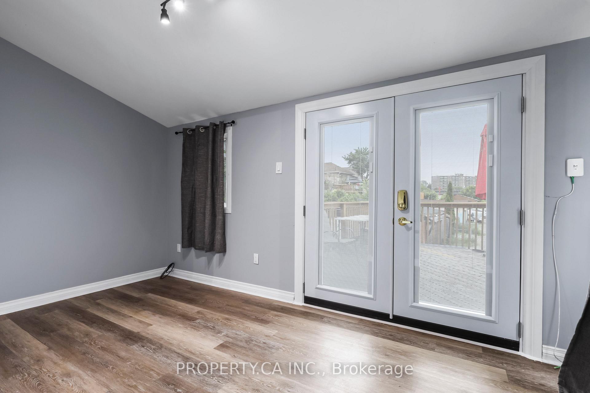 856 Weston Road, Toronto