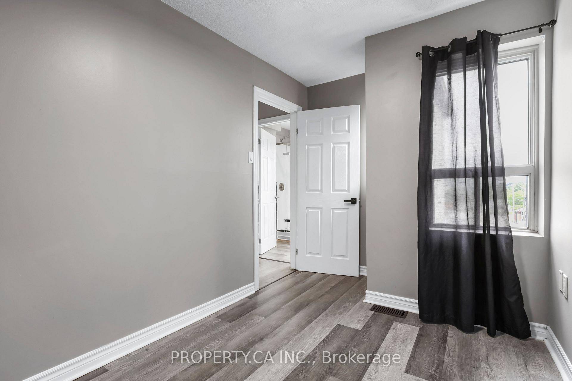856 Weston Road, Toronto