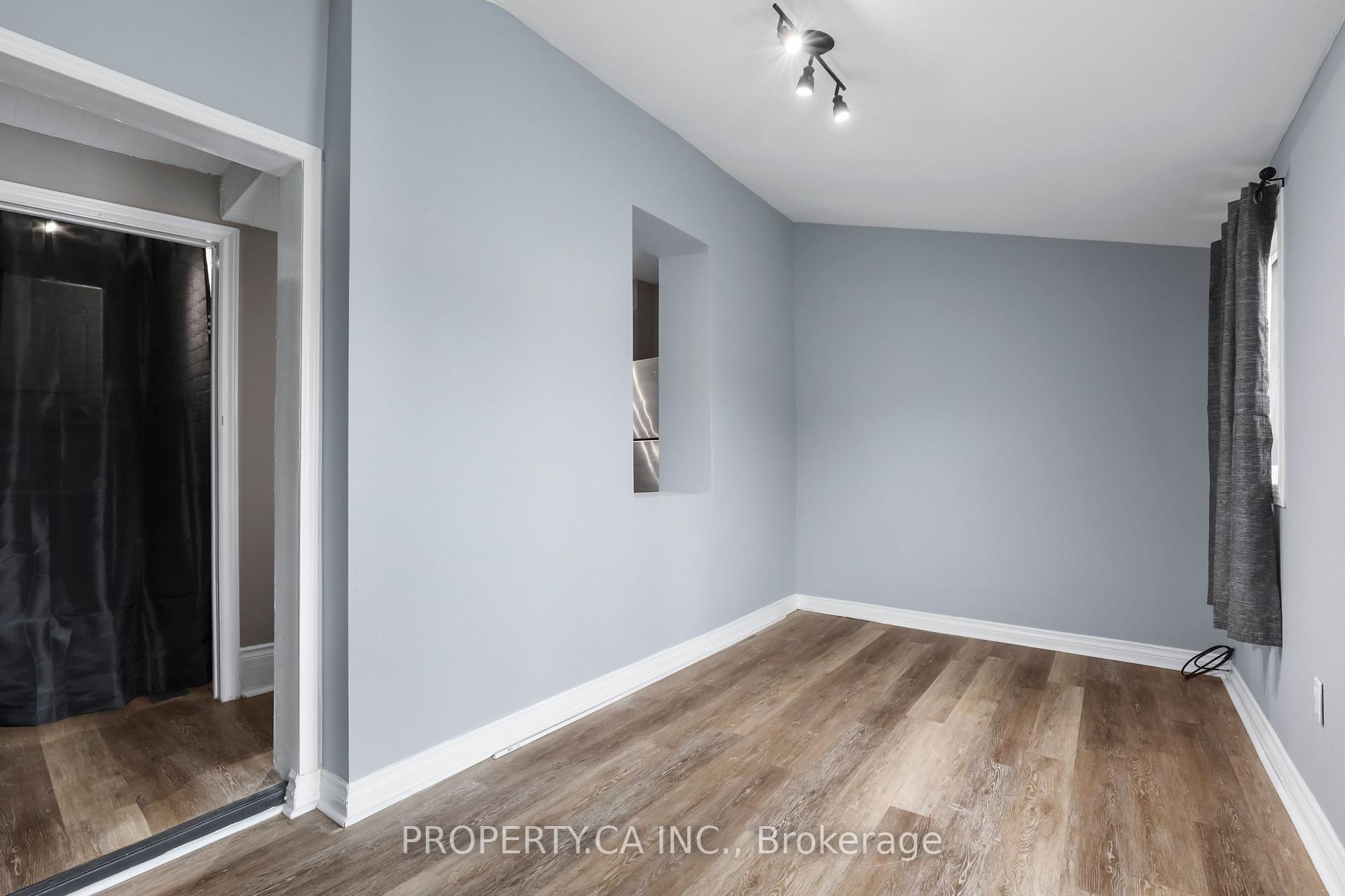 856 Weston Road, Toronto