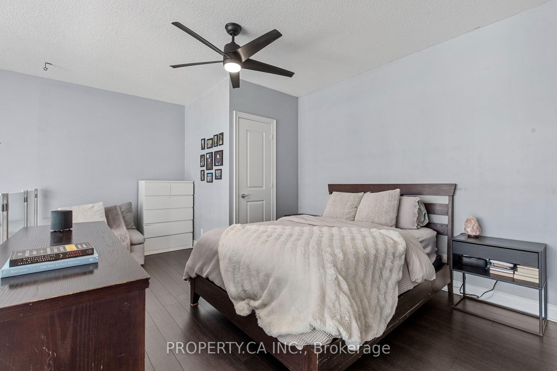 16 Brookers Lane 211, Toronto Unit: 211