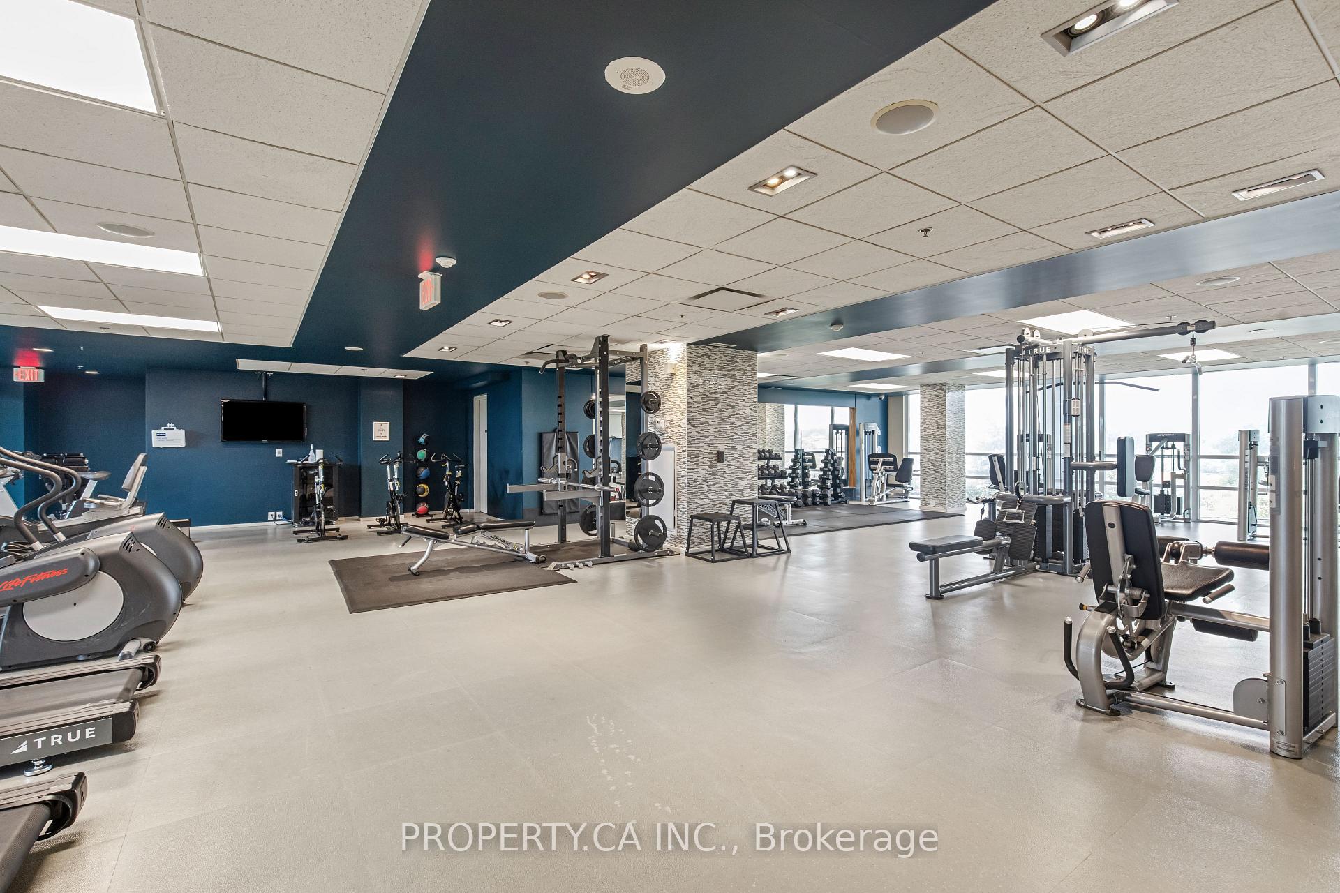 16 Brookers Lane 211, Toronto Unit: 211