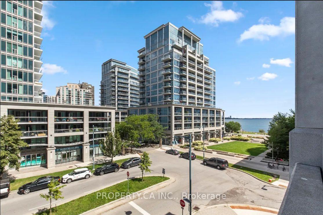 16 Brookers Lane 211, Toronto Unit: 211